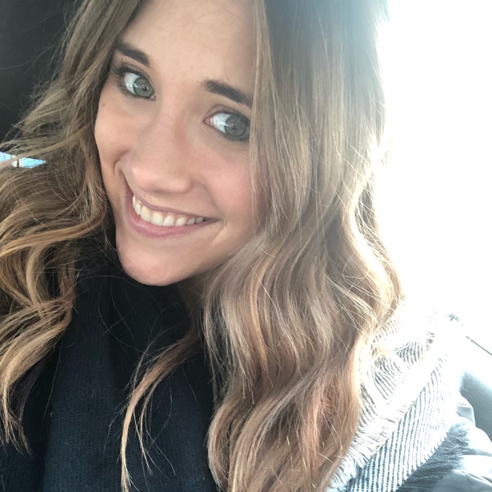 Meet your Posher, Becca